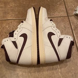 A Ma Maniere Jordan 1 Cream Maroon Mens 10.5 New Deadstock Ships Fast
